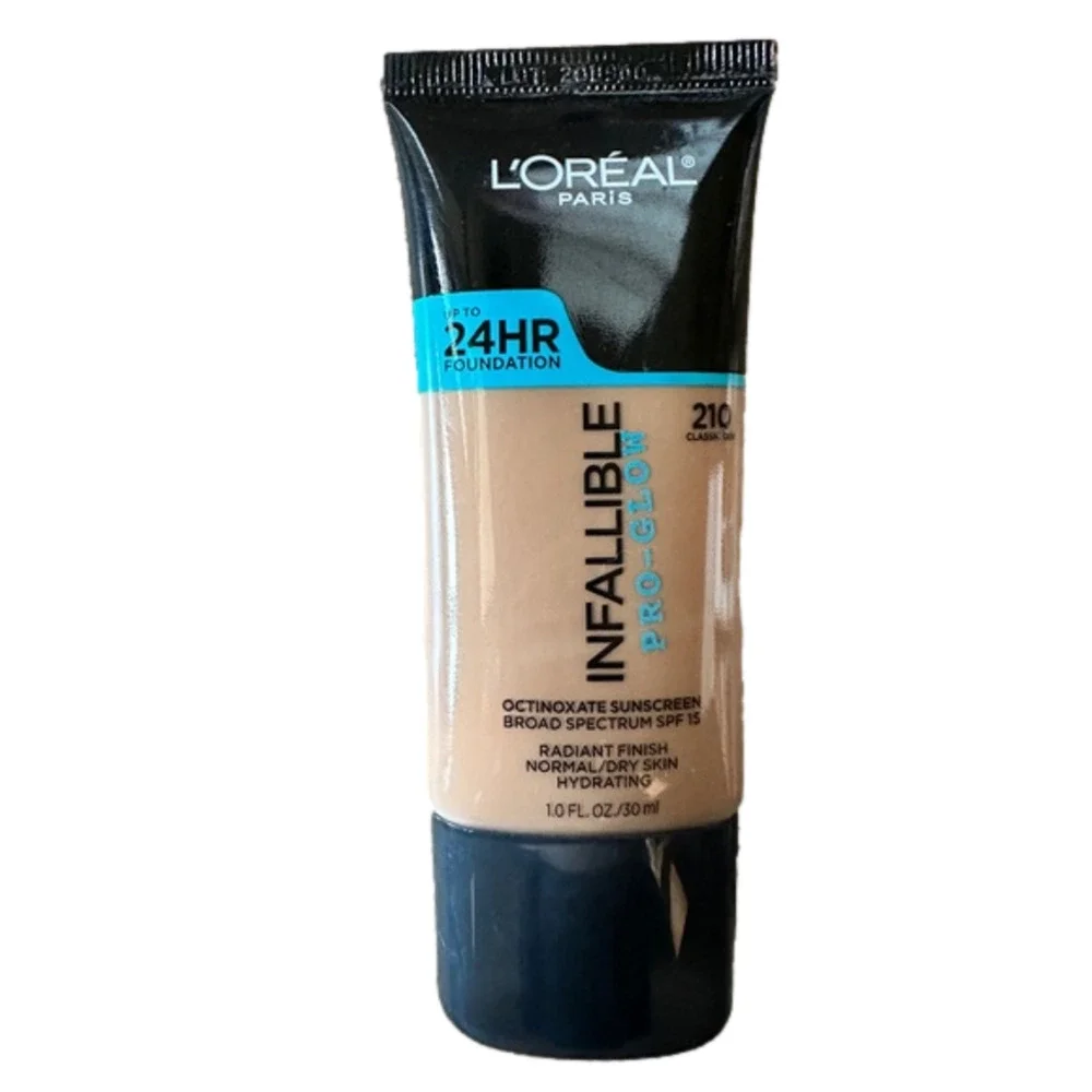 New L’Oréal Infallible Pro-Glow Foundation‎ 210 Classic Tan